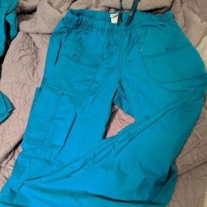 Women's scrub bottoms